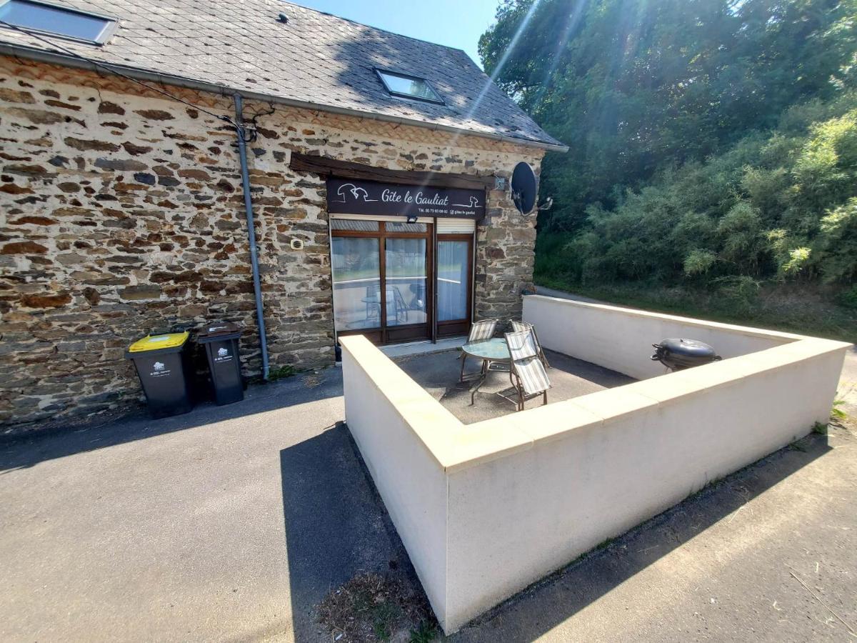 Les Gites Du Gauliat Espartignac Exterior foto