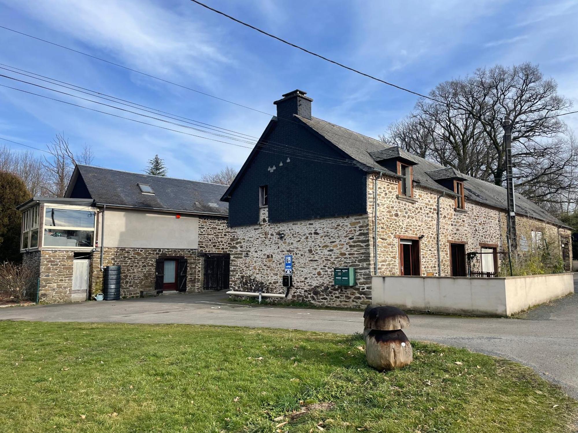 Les Gites Du Gauliat Espartignac Exterior foto